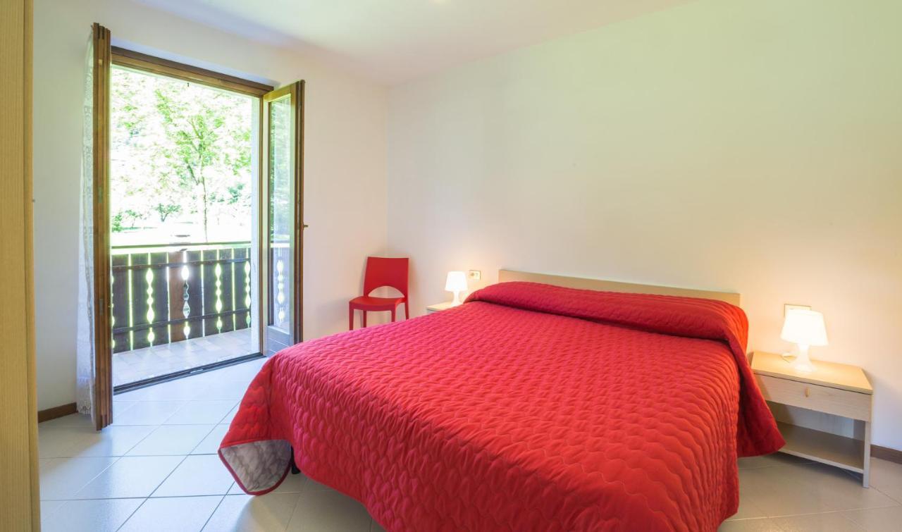 Ferienwohnung Casa Lori Pieve Di Ledro Exterior foto